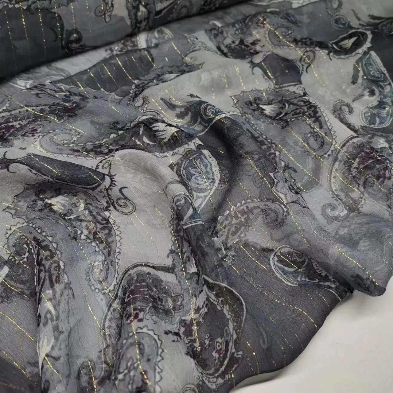 

Summer Shiny Metallic Jacquard Silk Lurex Mulberry Silk Saree Dress Tissue Dirac Somali Fabric