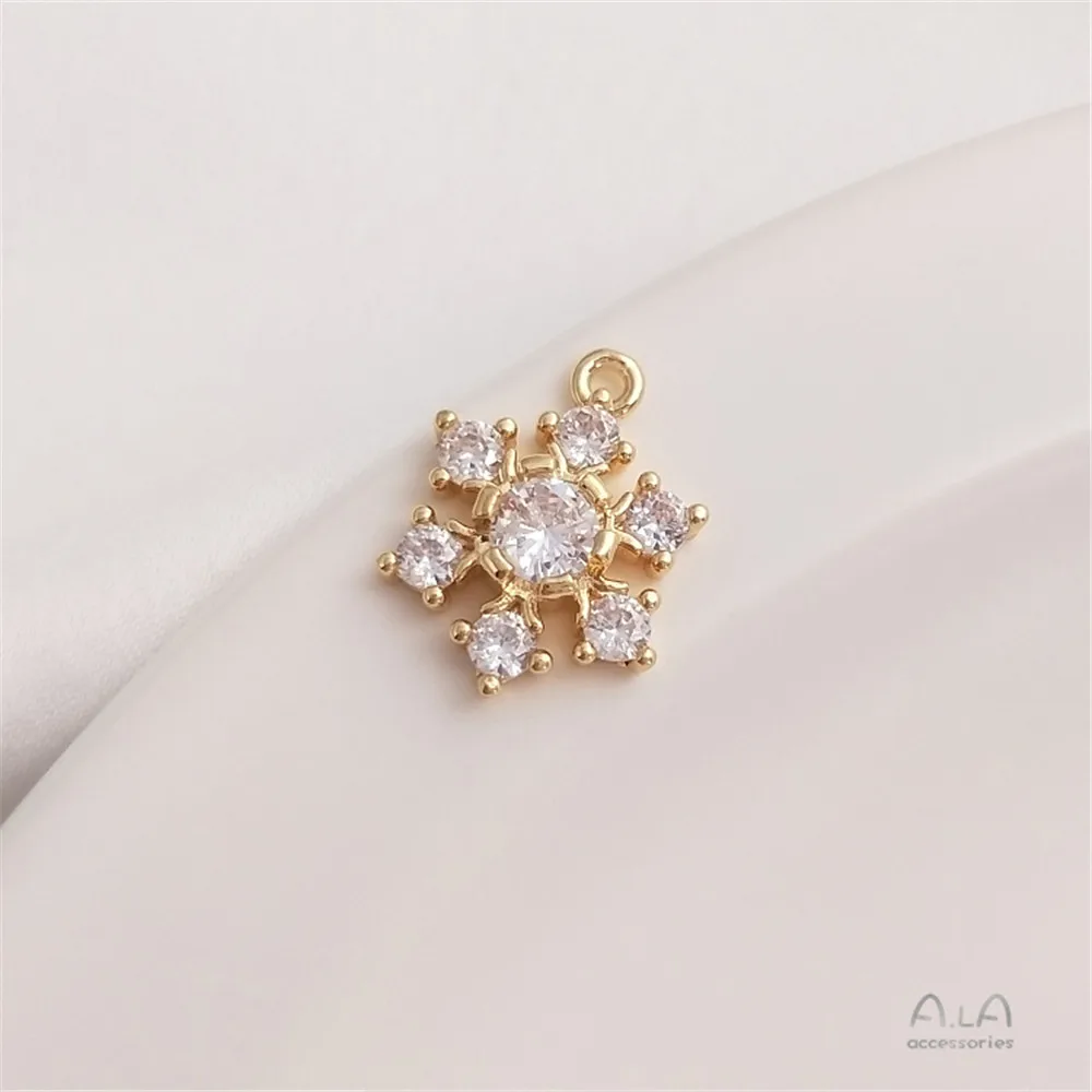 Zircon snowflake pendant 14K gold plated diy bracelet pendant necklace clavicle chain pendant
Zircon snowflake pendant 14K gold plated diy bracelet pendant necklace clavicle chain pendant