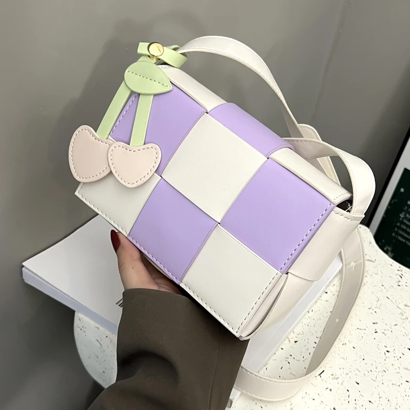 Luxury Panelled Crossbody Bags For Women 2022 Top Brand Woven Women's Bag Fashion Messenger Bag Female Simple Shoulder Purse
Luxury Panelled Crossbody Bags For Women 2022 Top Brand Woven Women's Bag Fashion Messenger Bag Female Simple Shoulder Purse