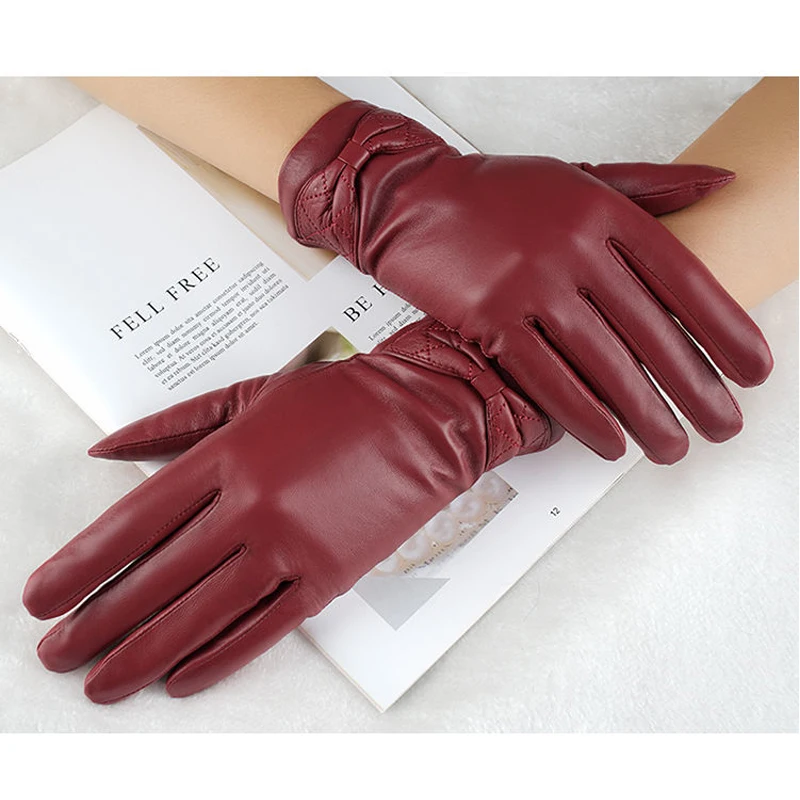 Перчатки женские из овечьей кожи, теплые кожаные перчатки с закрытыми пальцами, для езды на велосипеде и занятий на открытом воздухе, с защи... 
Перчатки женские из овечьей кожи, теплые кожаные перчатки с закрытыми пальцами, для езды на велосипеде и занятий на открытом воздухе, с защи...