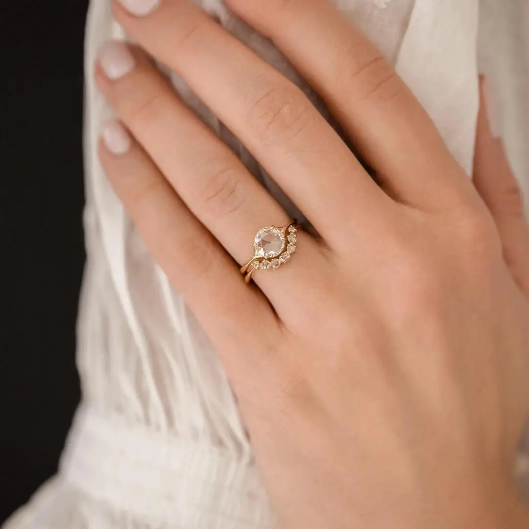 2 PCS/Set Simple White Zircon Crystal Engagement Ring Set For Women Party Wedding Jewelry Copper Hand Accessories Size 6-10
2 PCS/Set Simple White Zircon Crystal Engagement Ring Set For Women Party Wedding Jewelry Copper Hand Accessories Size 6-10