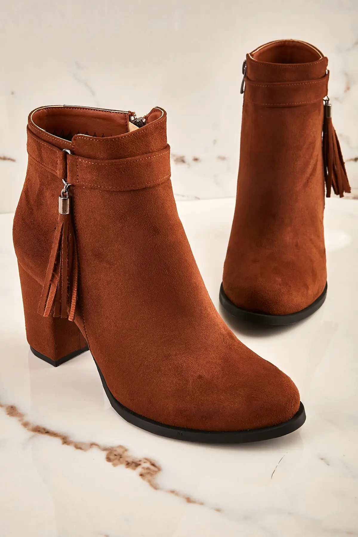 Women BootsTaba suede ie 's & K New Designer Comfortable Ladies Boots Luxury Stylish Female Boots Platform
Women BootsTaba suede ie 's & K New Designer Comfortable Ladies Boots Luxury Stylish Female Boots Platform