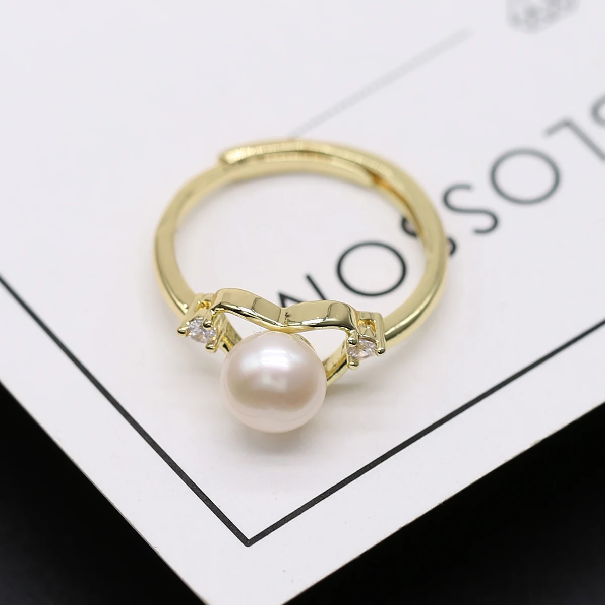 Fine Natural Freshwater Pearl Finger Rings Gold Plated Zinc Alloy Open Ring for Women Wedding Party Jewelry Gifts
Fine Natural Freshwater Pearl Finger Rings Gold Plated Zinc Alloy Open Ring for Women Wedding Party Jewelry Gifts
