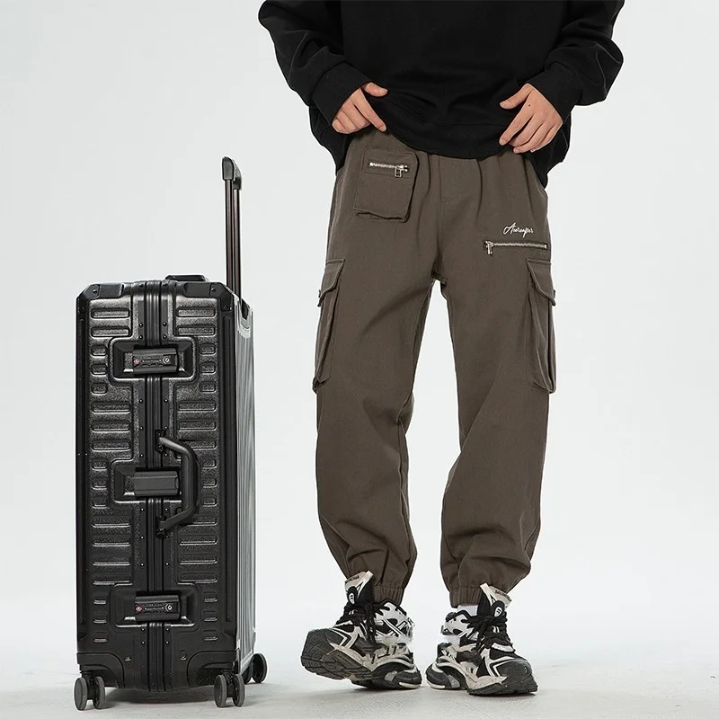 2023 New Men's Cargo Trousers Multiple Pockets Harem Pant 100% Cotton Sweatpant Male Vintage Solid Color Casual Travel Trousers
2023 New Men's Cargo Trousers Multiple Pockets Harem Pant 100% Cotton Sweatpant Male Vintage Solid Color Casual Travel Trousers