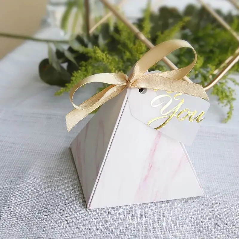100pcs Creative Triangular Pyramid Marble Candy Box Wedding Favors Party Supplies Thanks Gift Chocolate Box
100pcs Creative Triangular Pyramid Marble Candy Box Wedding Favors Party Supplies Thanks Gift Chocolate Box