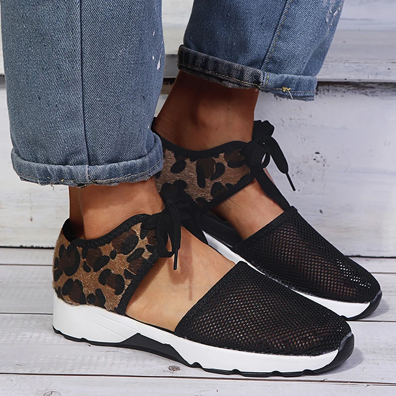 Womens Mesh Flats Cutout Lace-up Sports Shoes Women Light Casual Running Shoes Ladies Comfortable Running Sneakers
Womens Mesh Flats Cutout Lace-up Sports Shoes Women Light Casual Running Shoes Ladies Comfortable Running Sneakers