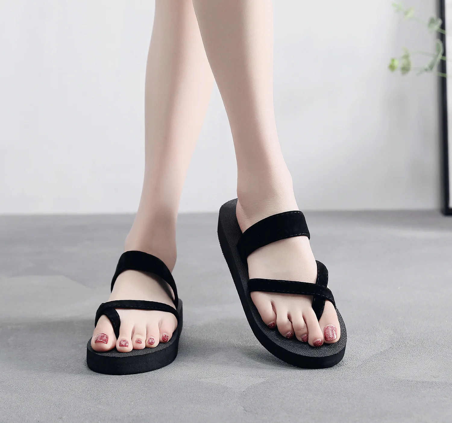 NEW 2022 Summer Women Slippers Flip Flops Casual Slippers Flat Sandals Beach Open Toe Shoes Ladies Slippers zapatos de mujer
NEW 2022 Summer Women Slippers Flip Flops Casual Slippers Flat Sandals Beach Open Toe Shoes Ladies Slippers zapatos de mujer