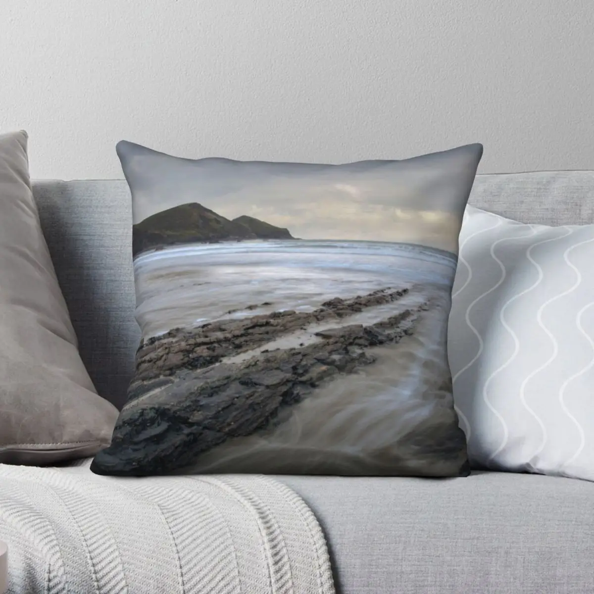 Crackington Haven Cornwall Pillowcase Polyester Linen Velvet Printed Zip Decor Throw Pillow Case Sofa Seater Cushion Cover 18"
Crackington Haven Cornwall Pillowcase Polyester Linen Velvet Printed Zip Decor Throw Pillow Case Sofa Seater Cushion Cover 18"