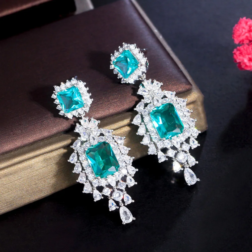 CWWZircons Light Green Cubic Zirconia Crystal Water Droplets Long Dangle Women Engagement Party Earrings Jewelry Accessory CZ392
CWWZircons Light Green Cubic Zirconia Crystal Water Droplets Long Dangle Women Engagement Party Earrings Jewelry Accessory CZ392
