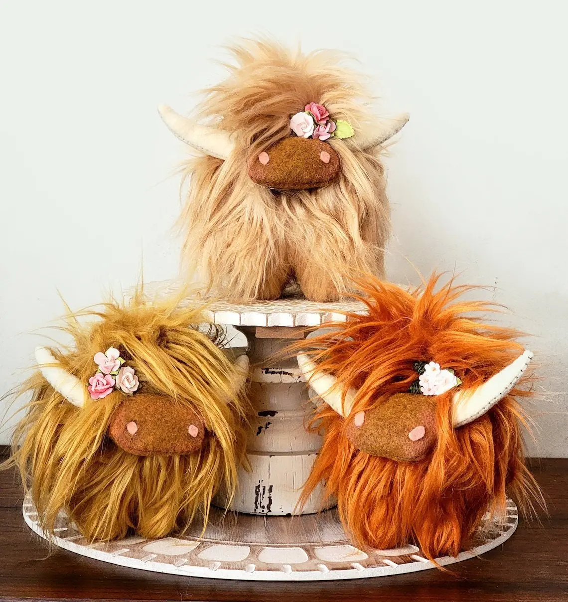 Scottish Highland Cow Long-haired Cattle Toy Doll Peluches Farm Decorations Special Gift for Boy Girl Creative New Fashion Style
Scottish Highland Cow Long-haired Cattle Toy Doll Peluches Farm Decorations Special Gift for Boy Girl Creative New Fashion Style