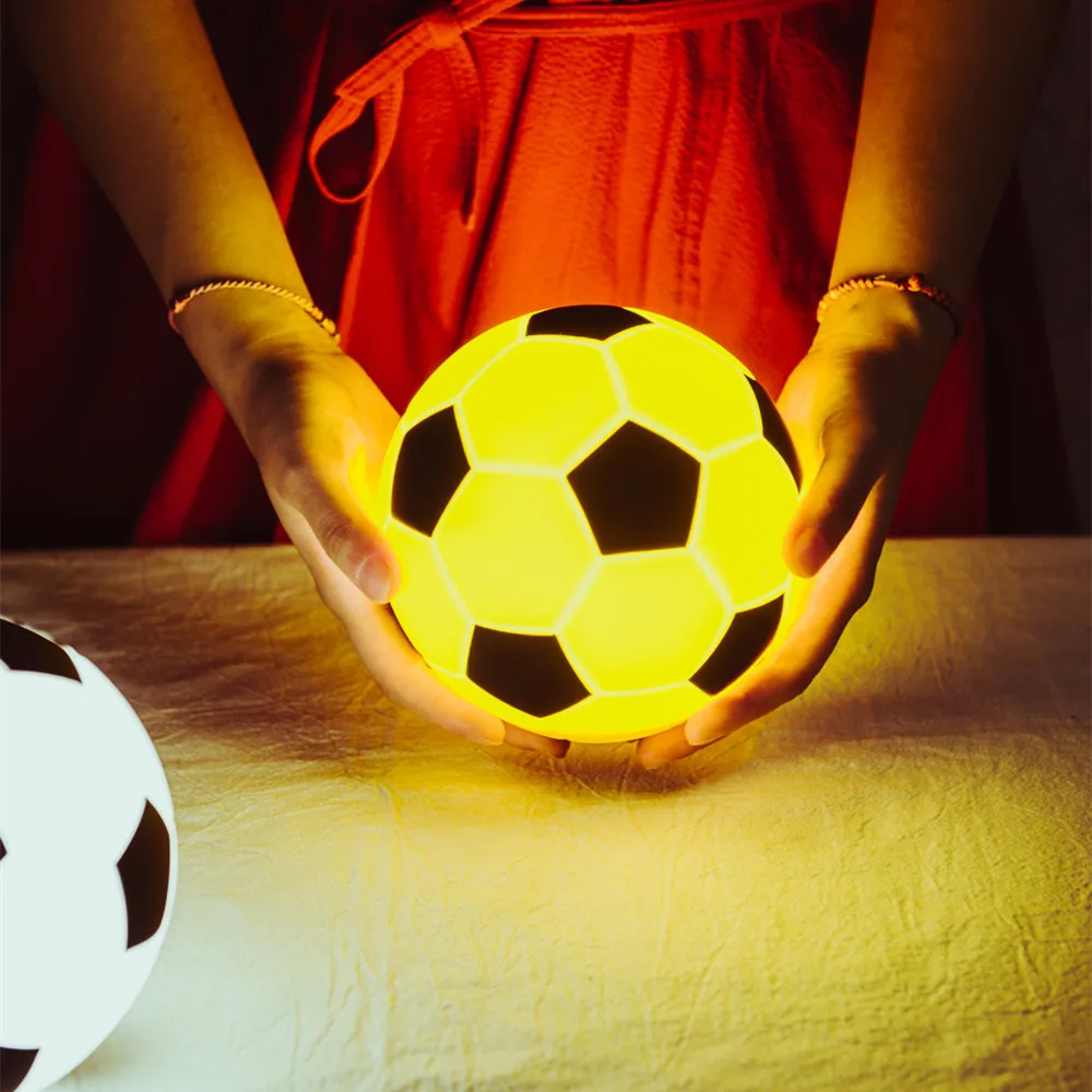 Football Touch Lamp Creative Dimmable LED Night Light USB Recharageable Silicone Ball Night Lamp for Children Kids Baby Toy Gift
Football Touch Lamp Creative Dimmable LED Night Light USB Recharageable Silicone Ball Night Lamp for Children Kids Baby Toy Gift