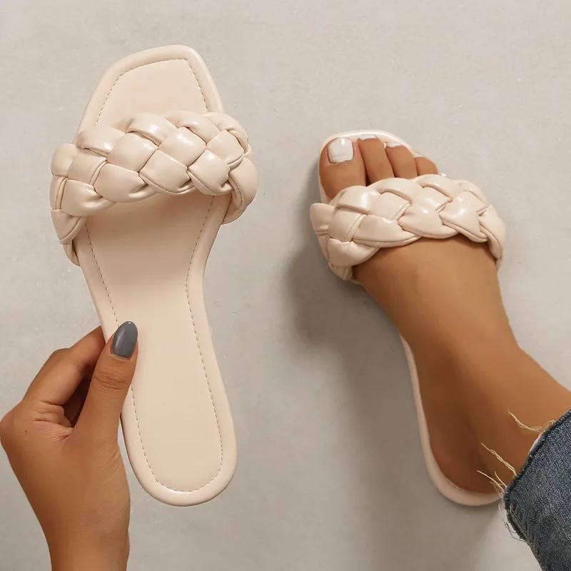 2022 Europe Fashion New Slippers Women Luxury Casual Summer Rope Braided Slides Shoes Beach Flip Flops Open Toe Flat Women Shoes
2022 Europe Fashion New Slippers Women Luxury Casual Summer Rope Braided Slides Shoes Beach Flip Flops Open Toe Flat Women Shoes