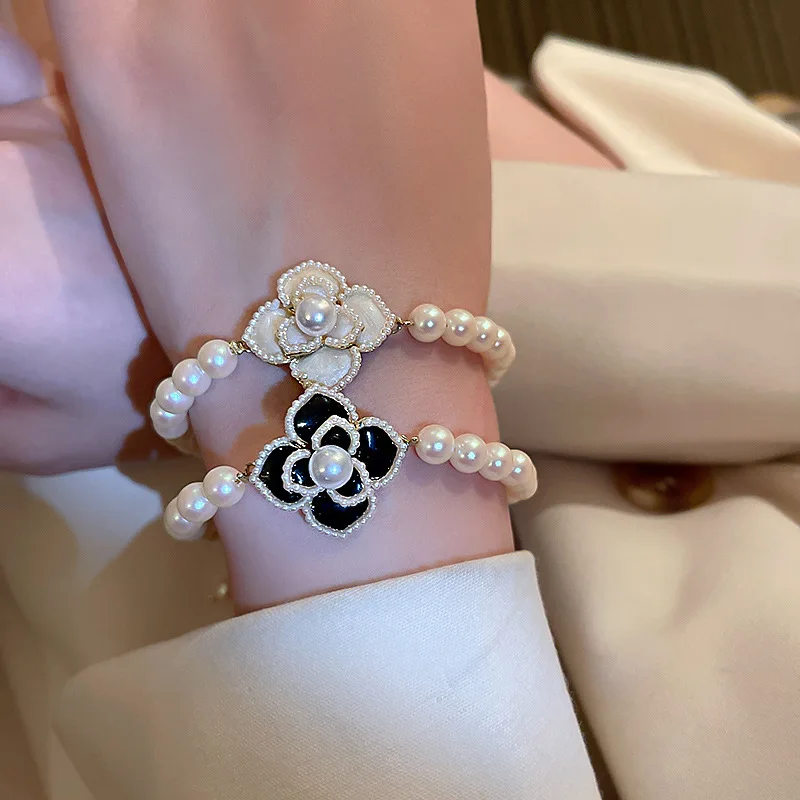 Super Fire -2022 New Japanese And Korean Style Elegant Camellia Flowers INS Net Red Simple Fashion Pearl Bracelet
Super Fire -2022 New Japanese And Korean Style Elegant Camellia Flowers INS Net Red Simple Fashion Pearl Bracelet