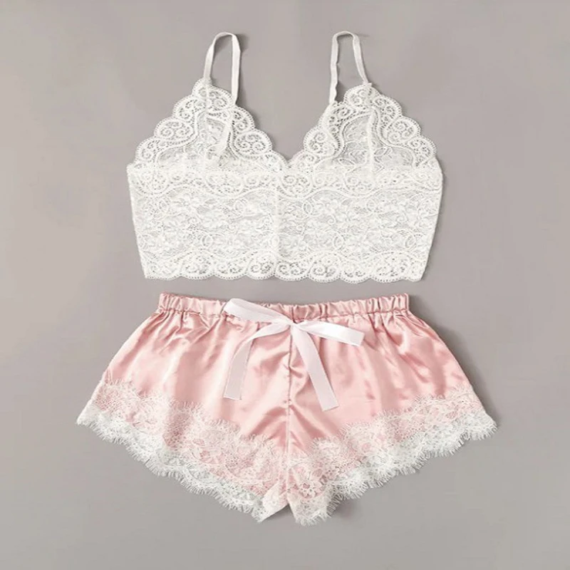 Women's Pajamas Sexy Lace Sling Sleepwear Set Lace V-Neck Pyjamas Female Fashion Homewear Sleeveless Cute Top And Shorts
Women's Pajamas Sexy Lace Sling Sleepwear Set Lace V-Neck Pyjamas Female Fashion Homewear Sleeveless Cute Top And Shorts