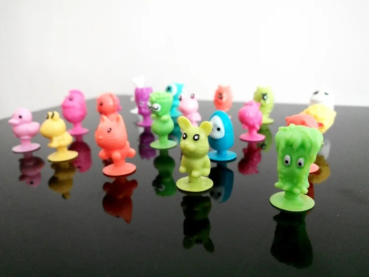 

NEW kids Mini Sucker Dolls Kids Marine Monster Animal Cupule Suckers Action Toy Suction Cup Collector Capsule Model Puppet