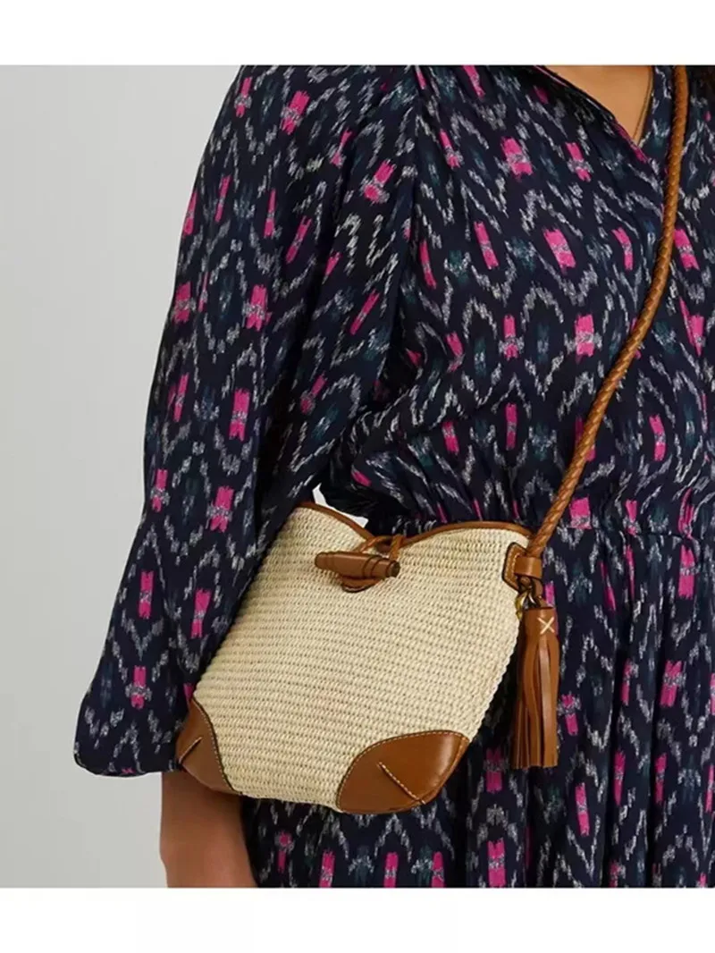 Women Tassel Straw Shoulder Bag Stitching Stylish New 2022 Ladies Mini Bags
Women Tassel Straw Shoulder Bag Stitching Stylish New 2022 Ladies Mini Bags