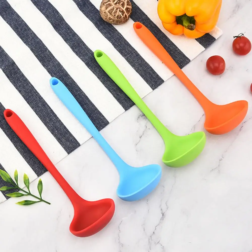 

Useful Anti-corrosion Easy to Clean Non-stick Silicone Spoon Portable Mixing Scoop Kitchen Gadget Soup Spoon Stirring Spoon