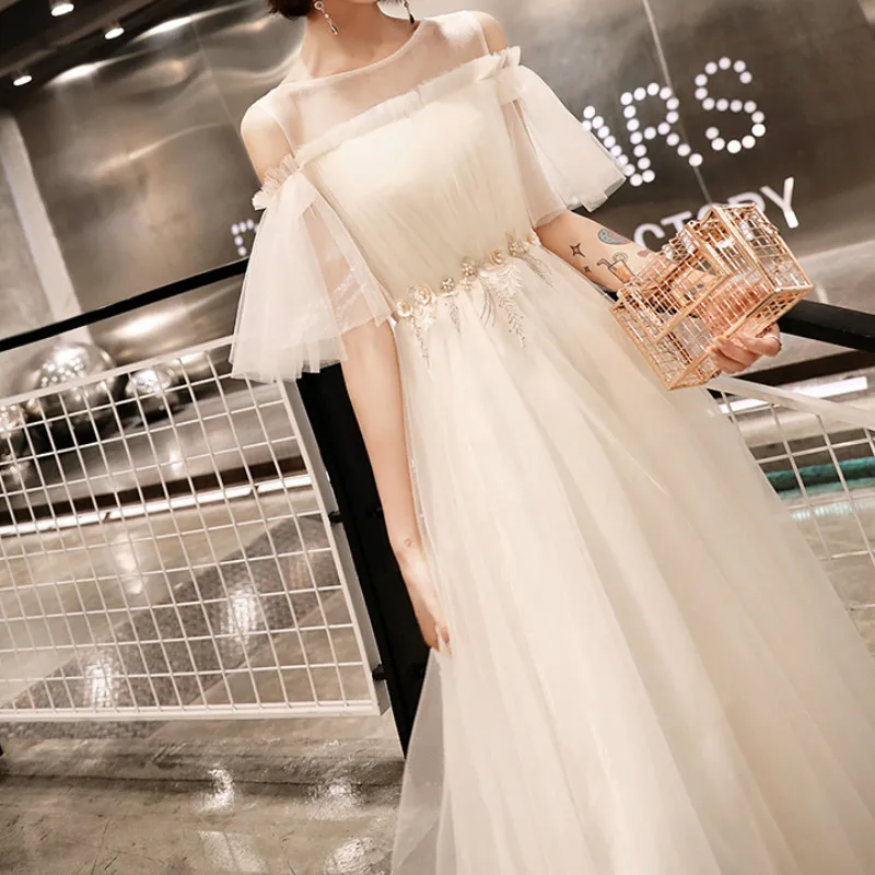 Women Luxurious Tulle Dresses Long Elegant A-line Autumn Female Fashion Fairy Lace Up Back Short Sleeve Formal Party Gowns Dress
Women Luxurious Tulle Dresses Long Elegant A-line Autumn Female Fashion Fairy Lace Up Back Short Sleeve Formal Party Gowns Dress