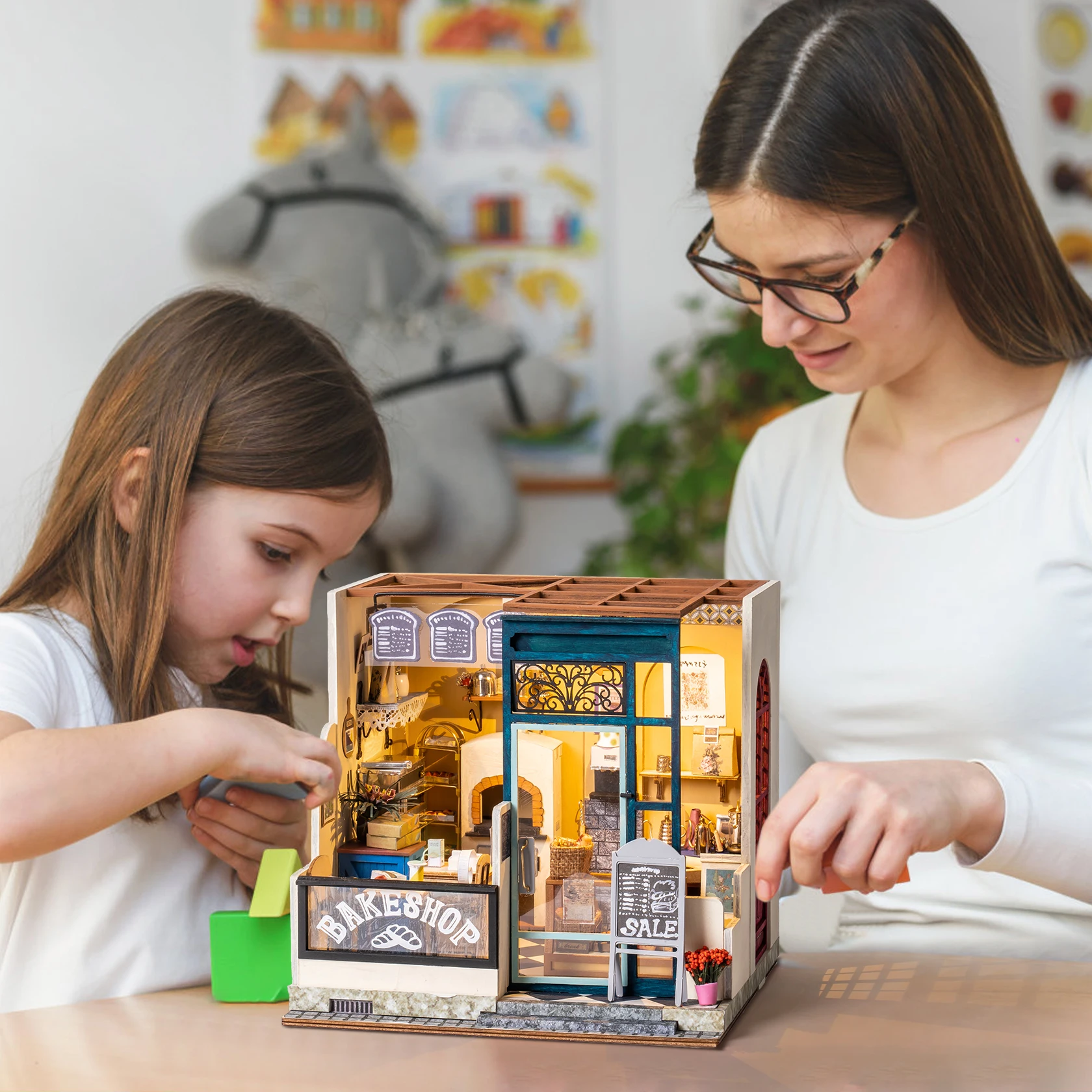 

Robotime Rolife DIY Diorama Kit Wooden Miniature Dollhouse Toys Nancy's Bake Shop Mini Doll House for Christmas Gifts