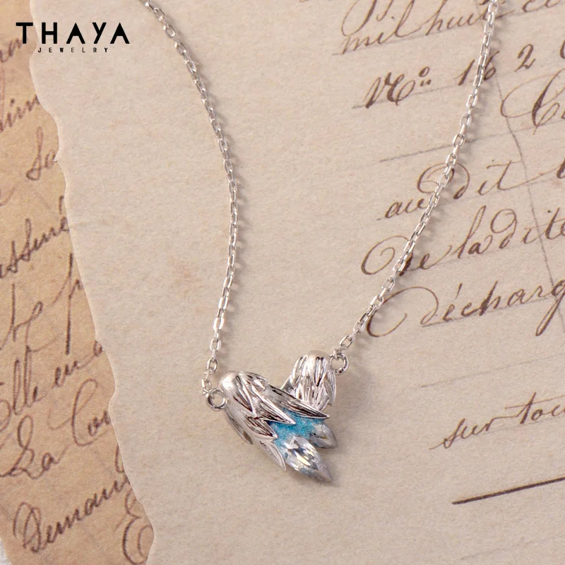 Thaya New Trendy S925 Sterling Silver Pandent Necklace Original Design Animals Crystal Necklaces for Women Fashion Fine Jewelry
Thaya New Trendy S925 Sterling Silver Pandent Necklace Original Design Animals Crystal Necklaces for Women Fashion Fine Jewelry