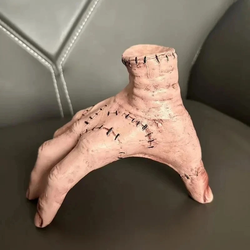 Wednesday Thing Hand Figurine Addams Ornament Latex Sculpture Family Home Decoration Desktop Craft Decoration Halloween Toy Prop
Wednesday Thing Hand Figurine Addams Ornament Latex Sculpture Family Home Decoration Desktop Craft Decoration Halloween Toy Prop