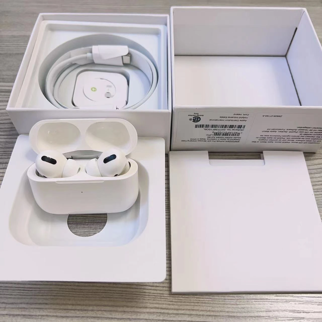 NEW Wireless Bluetooth Headset Pro 3 ANC AIR 2 High Quality sports headphones Waterproof headphones Earphone Wireless charging
NEW Wireless Bluetooth Headset Pro 3 ANC AIR 2 High Quality sports headphones Waterproof headphones Earphone Wireless charging