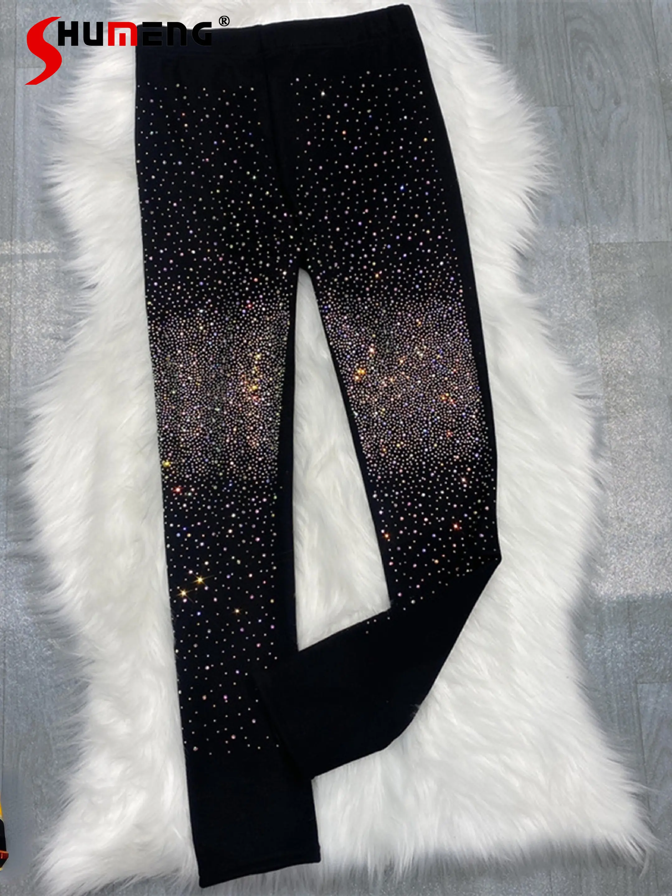 Fleece-Lined Thick Leggings Women's Fashion Rhinestone Leggings Black All-matching Trousers Women's Outer Wear Winter Pants
Fleece-Lined Thick Leggings Women's Fashion Rhinestone Leggings Black All-matching Trousers Women's Outer Wear Winter Pants
