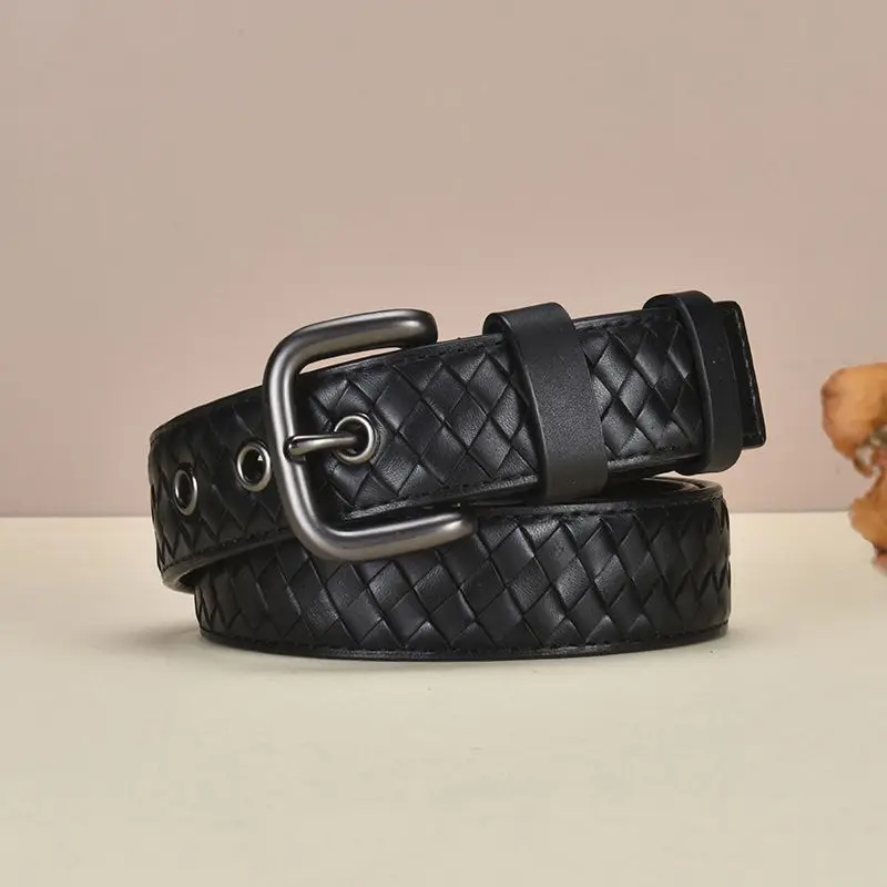 Trendy New Pure Cowhide Men's Woven Belt Durable Leather Business Youth Luxury Brand Design Versatile Golf Pin Buckle Belt A2901
Trendy New Pure Cowhide Men's Woven Belt Durable Leather Business Youth Luxury Brand Design Versatile Golf Pin Buckle Belt A2901