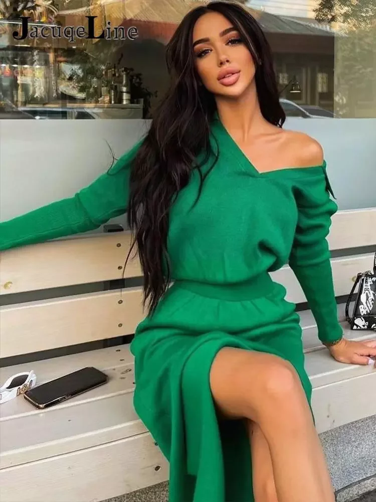Jacuqeline Spring 2022 V Neck Sexy Split MIdi Knitted Dress Women Y2K Green Long Sleeve Elastic Waist Elegant Party Dresses
Jacuqeline Spring 2022 V Neck Sexy Split MIdi Knitted Dress Women Y2K Green Long Sleeve Elastic Waist Elegant Party Dresses
