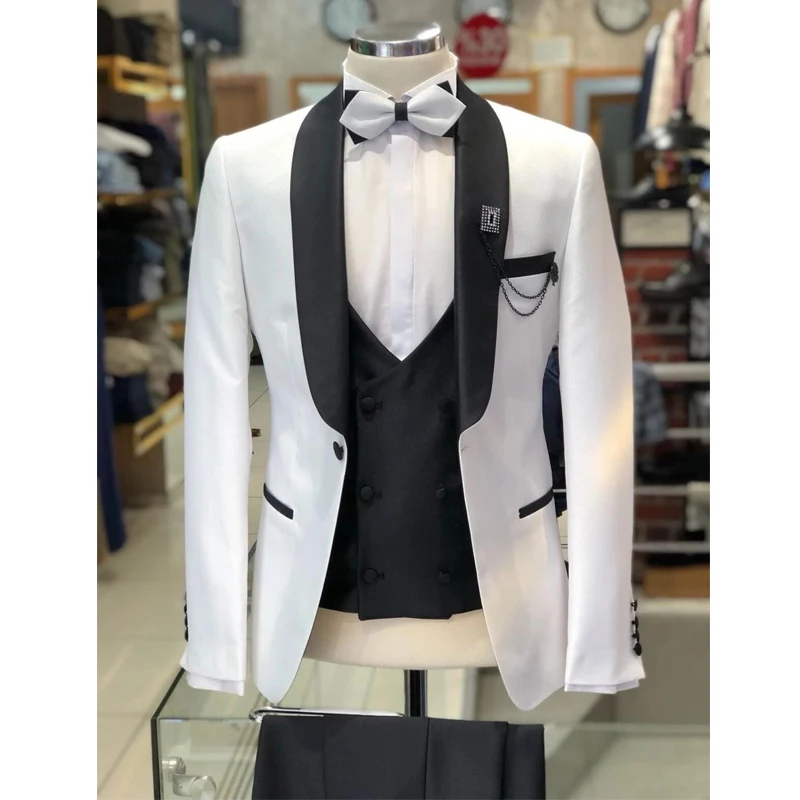 3 Pieces Slim Fit Wedding Tuxedos White Men Suits Jacket with Black Pants Vest Notched Lapel Groomsmen Wear Fashion Prom Blazer
3 Pieces Slim Fit Wedding Tuxedos White Men Suits Jacket with Black Pants Vest Notched Lapel Groomsmen Wear Fashion Prom Blazer