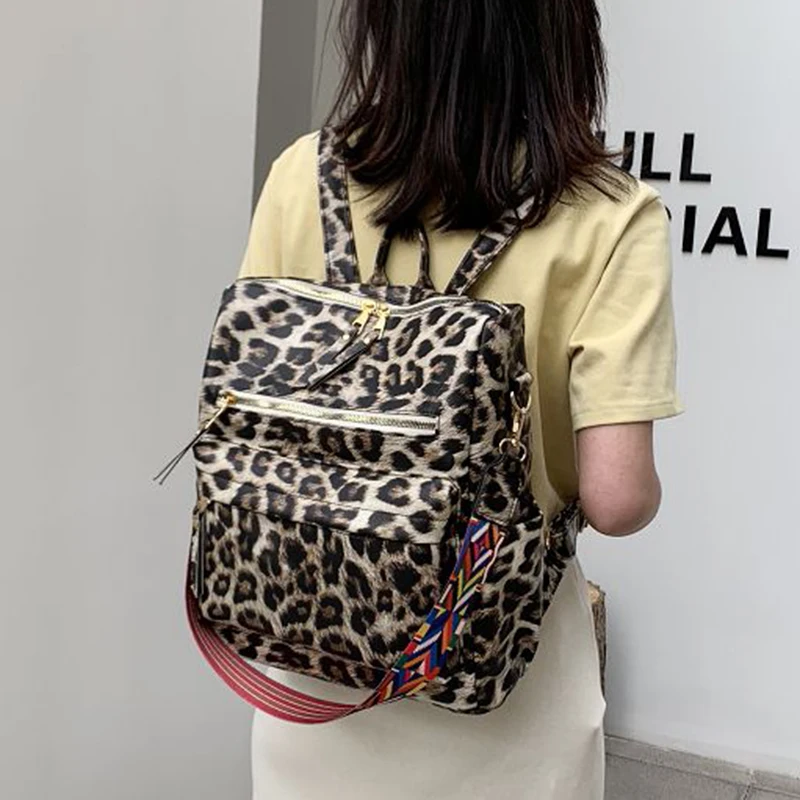 Модный кожаный дизайнерский рюкзак, женские ранцы для девочек-подростков, дорожная Повседневная сумка, милый рюкзак
Модный кожаный дизайнерский рюкзак, женские ранцы для девочек-подростков, дорожная Повседневная сумка, милый рюкзак