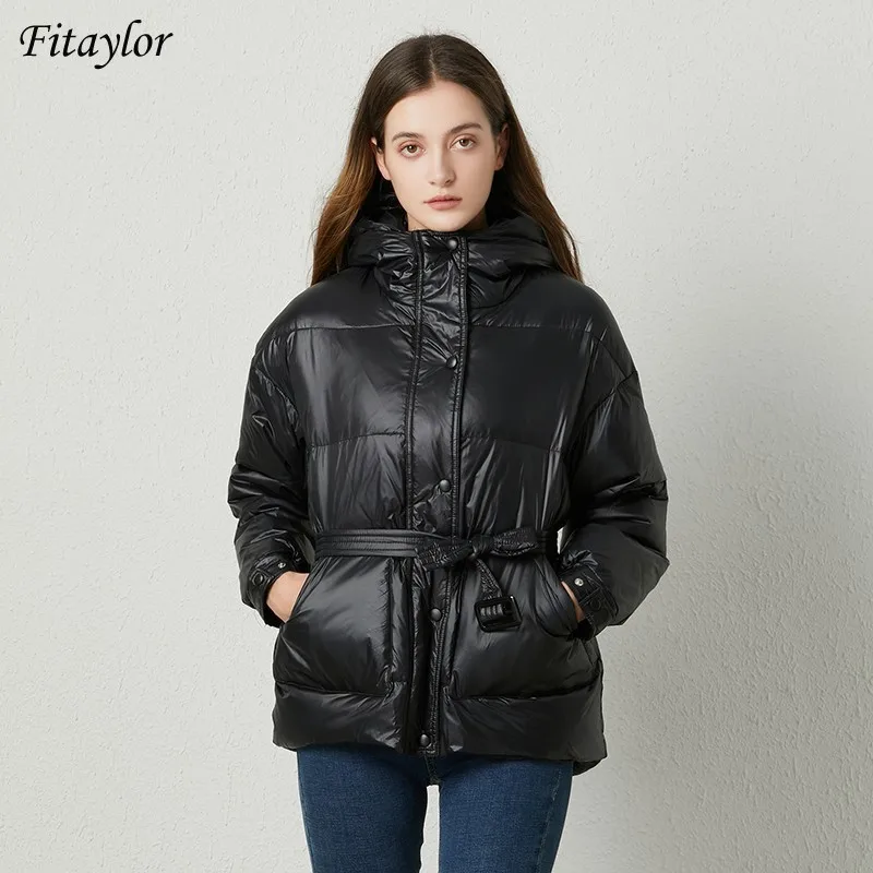 Fitaylor Winter Ultra Light Women Short Cotton Jacket Warm Hooded Loose Parkas Female Single Breasted Snow Outerwear with Belt
Fitaylor Winter Ultra Light Women Short Cotton Jacket Warm Hooded Loose Parkas Female Single Breasted Snow Outerwear with Belt