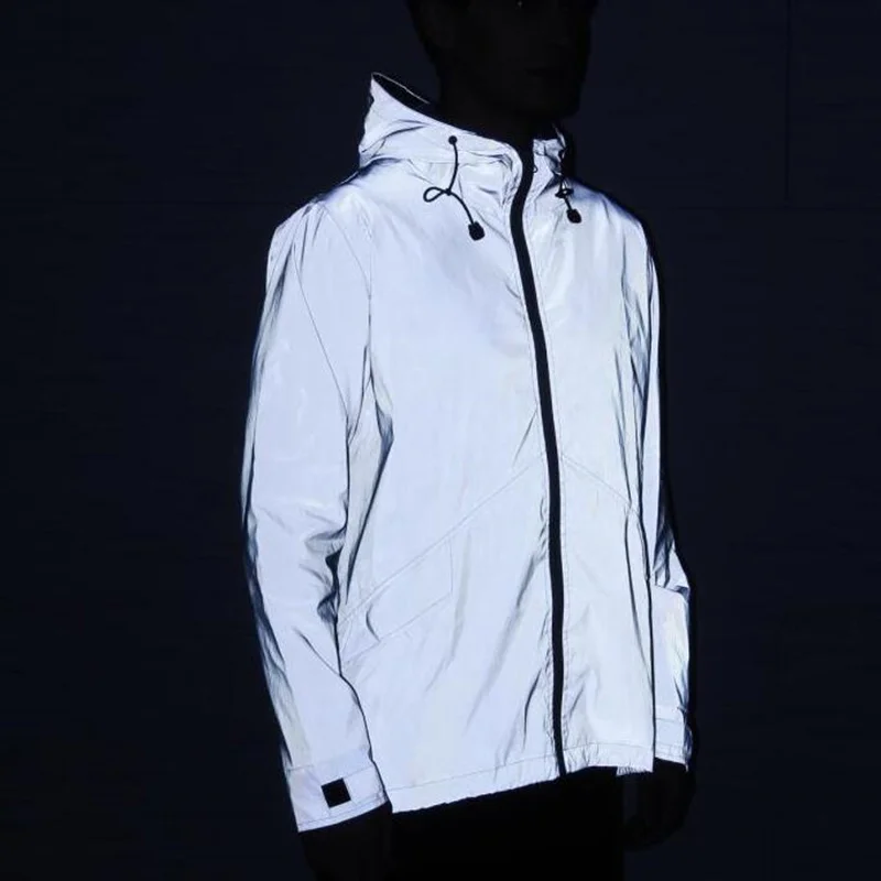 

Dropship Reflective Dovetail Jackets Men Hooded Jacket Hip Hop Night Reflect Light Harajuku Windbreaker Coat Jaqueta Masculina