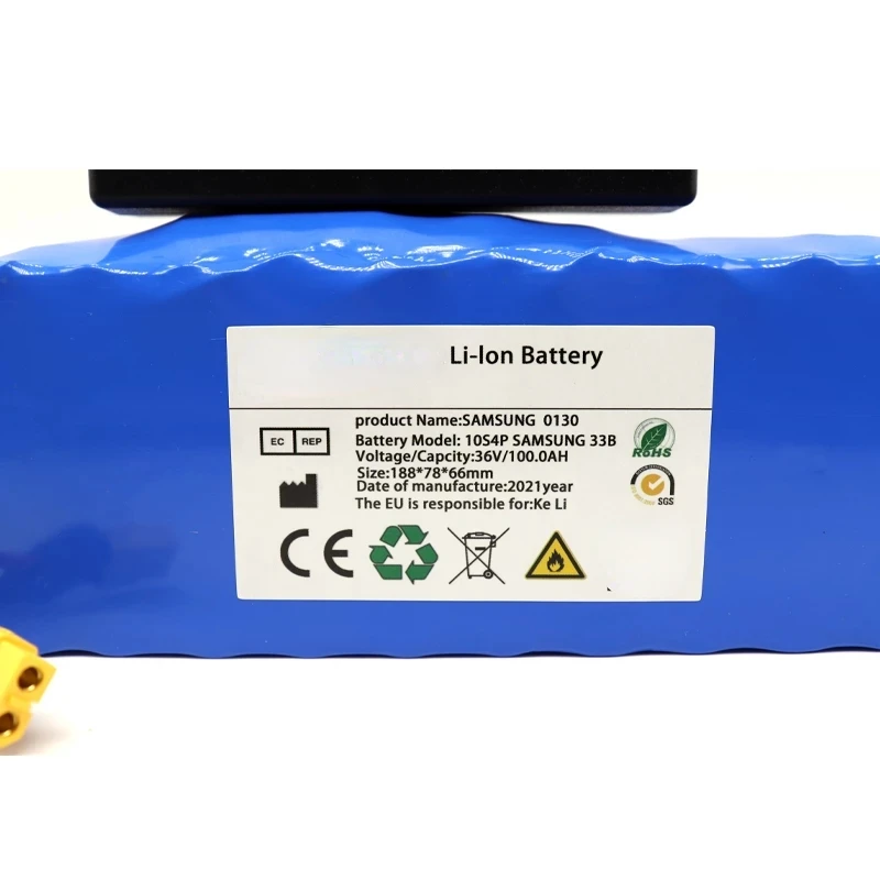 Nieuwe 36V 10S4P 100Ah Battery 1000W High Power Batterij 42V 100000Mah Ebike Elektrische Fiets Bms + 54.6V 2A Charger
Nieuwe 36V 10S4P 100Ah Battery 1000W High Power Batterij 42V 100000Mah Ebike Elektrische Fiets Bms + 54.6V 2A Charger