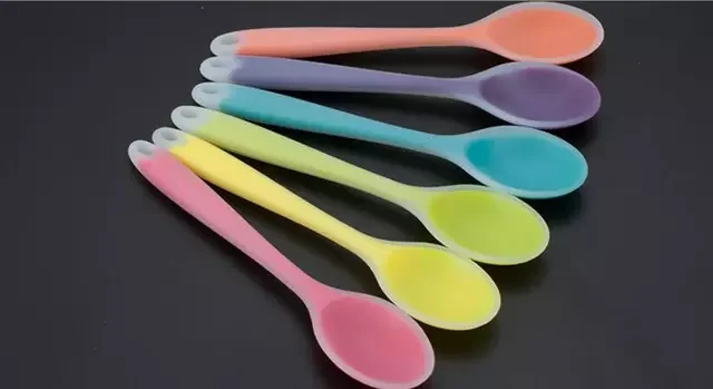 2022 Colorful Heat Resistant Spoons Kitchenware Cooking Tools Utensil Random Color
2022 Colorful Heat Resistant Spoons Kitchenware Cooking Tools Utensil Random Color