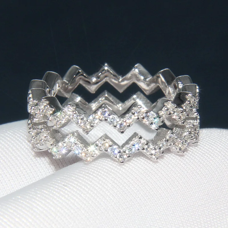 S925 Sterling Silver Ring Women's Diamond Double Layer Water Wave Ring Tidal People's Index Finger Ring
S925 Sterling Silver Ring Women's Diamond Double Layer Water Wave Ring Tidal People's Index Finger Ring