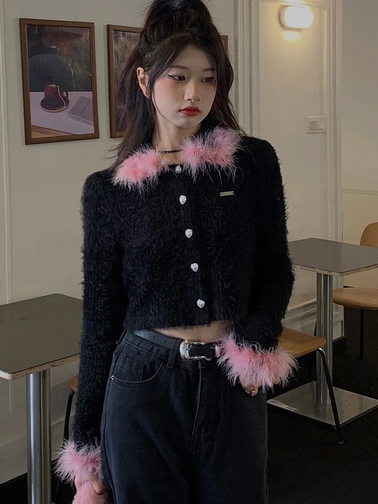 Faux Fur Trim Knitted Women Cardigent Fashion Love Single-Breasted Long Sleeve Tops Spring Autumn O-Neck Slim Female Sweater
Faux Fur Trim Knitted Women Cardigent Fashion Love Single-Breasted Long Sleeve Tops Spring Autumn O-Neck Slim Female Sweater