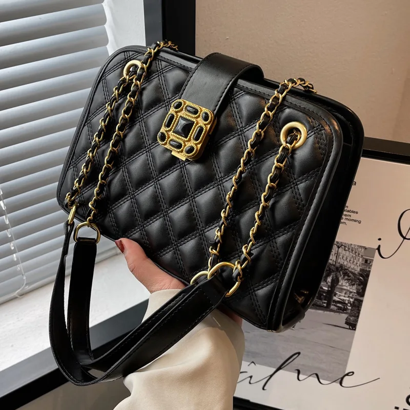 2022 Spring Popular Bags Women's Women's Bags New Rhombus Chain Bag Large-capacity Shoulder Messenger Bag Tote Bag
2022 Spring Popular Bags Women's Women's Bags New Rhombus Chain Bag Large-capacity Shoulder Messenger Bag Tote Bag