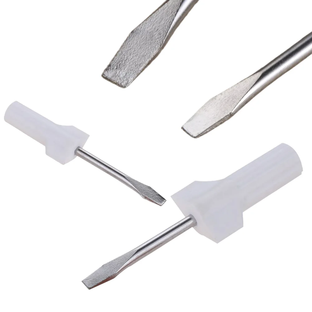 Accessories Screwdriver Sewing Machine Durable Flathead For Singer Plastic+metal Repairing Tool 60*15mm/80*25mm
Accessories Screwdriver Sewing Machine Durable Flathead For Singer Plastic+metal Repairing Tool 60*15mm/80*25mm