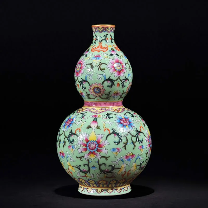 

Chinese Style Antique Handmade Green Ceramic Flower Vase Collection Jingdezhen Porcelain Lotus Gourd Decoration Vase