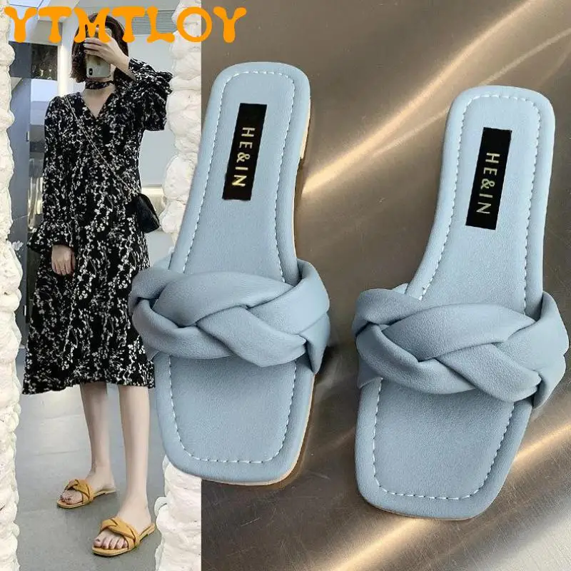 Size 36-43 Large Size Women's Shoes 41 New One-word Slippers Women Summer Wear Net Celebrity Fashion Casual Beach Sandals 43
Size 36-43 Large Size Women's Shoes 41 New One-word Slippers Women Summer Wear Net Celebrity Fashion Casual Beach Sandals 43