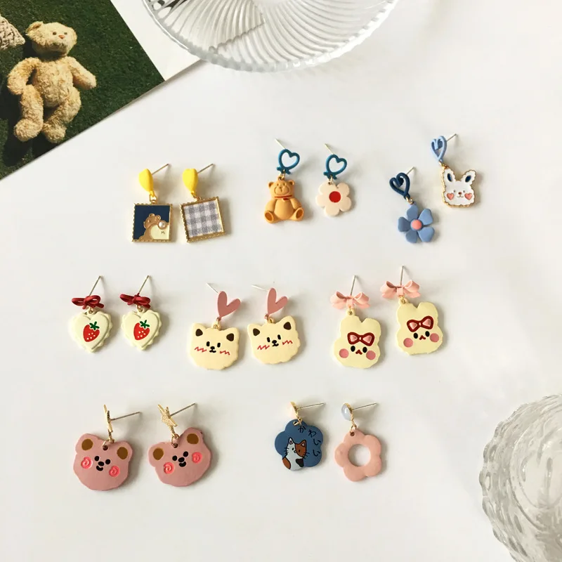S925 Silver Needle Cartoon Cute Animal Series Pendant Earrings Sweet Girl Asymmetric Ear Studs Student Jewelry Accessories Gift 
S925 Silver Needle Cartoon Cute Animal Series Pendant Earrings Sweet Girl Asymmetric Ear Studs Student Jewelry Accessories Gift