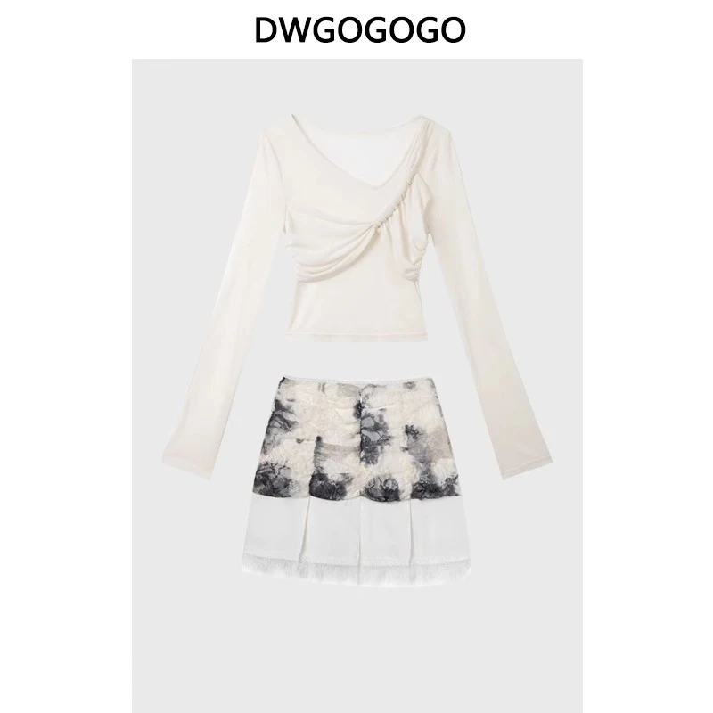 Sweet Well-behaved White Skirt Suit Niche Vintage Wear Cute Gentle Autumn High Waist Two Piece Set
Sweet Well-behaved White Skirt Suit Niche Vintage Wear Cute Gentle Autumn High Waist Two Piece Set