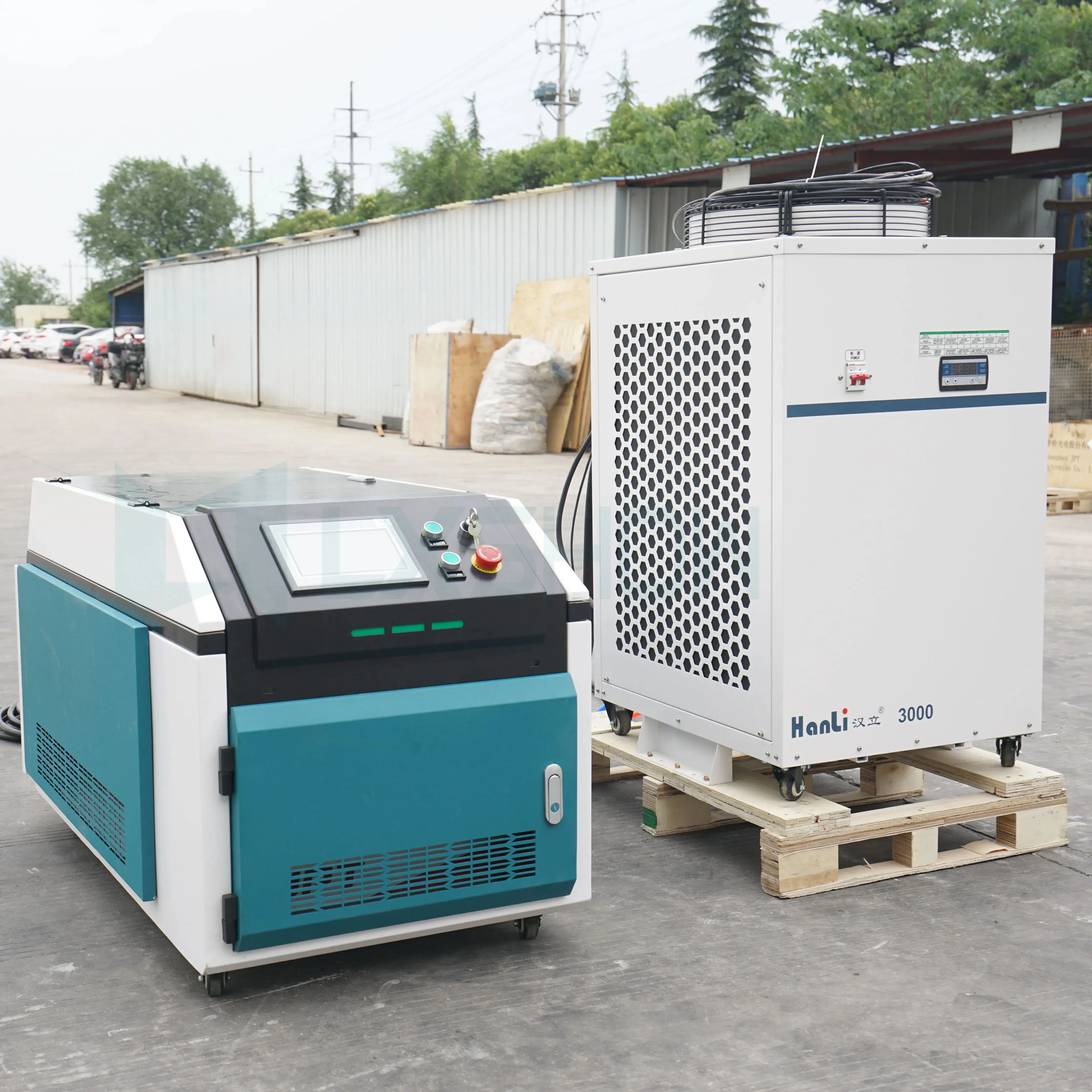 Портативный лазерный сварочный аппарат, портативный лазерный сварочный аппарат 1000 Вт 2000 Вт 3000 Вт
Портативный лазерный сварочный аппарат, портативный лазерный сварочный аппарат 1000 Вт 2000 Вт 3000 Вт