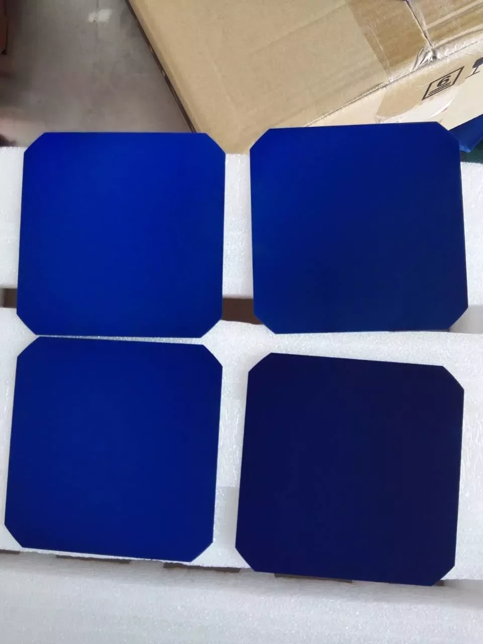 NEW 20pcs x Sunpower Solar Cell 21.8% High Efficiency 3.34W 125 x 125 C60 Monocrystalline for Solar Impulse Airplane
NEW 20pcs x Sunpower Solar Cell 21.8% High Efficiency 3.34W 125 x 125 C60 Monocrystalline for Solar Impulse Airplane