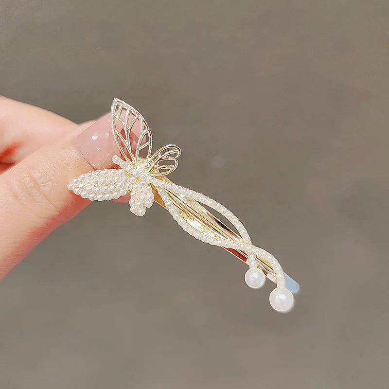 Pearl Net Red Hair Clip Fine Jewelry Korean Butterfly Hair Clip Simple Bangs Clip Sen Side Clip Duck Beak Clip Female
Pearl Net Red Hair Clip Fine Jewelry Korean Butterfly Hair Clip Simple Bangs Clip Sen Side Clip Duck Beak Clip Female