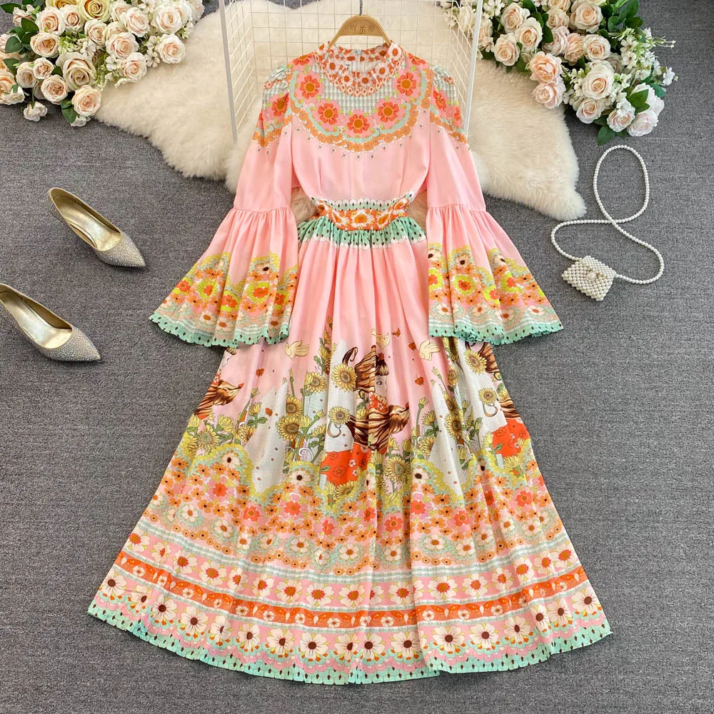 Аристократическое элегантное платье-трапеция с длинными рукавами, круглым вырезом и принтом в древнем стиле 
Аристократическое элегантное платье-трапеция с длинными рукавами, круглым вырезом и принтом в древнем стиле