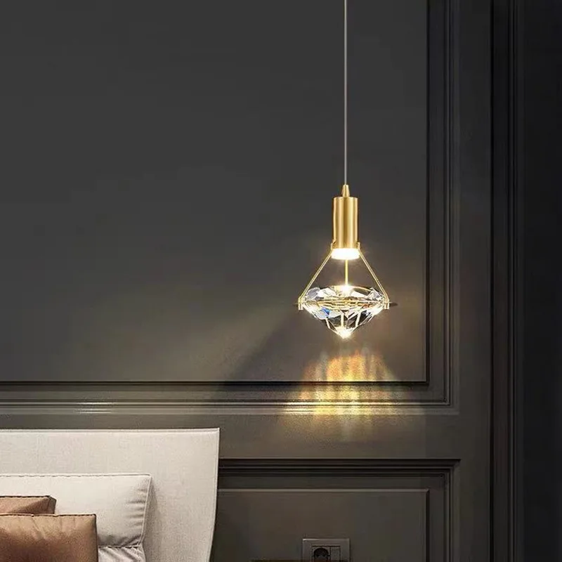 Post Modern Luxury Pendant Lights All Copper Diamond Crystal Hanging Light Fixture Bedroom Bedside Long Line Indoor Lighting
Post Modern Luxury Pendant Lights All Copper Diamond Crystal Hanging Light Fixture Bedroom Bedside Long Line Indoor Lighting