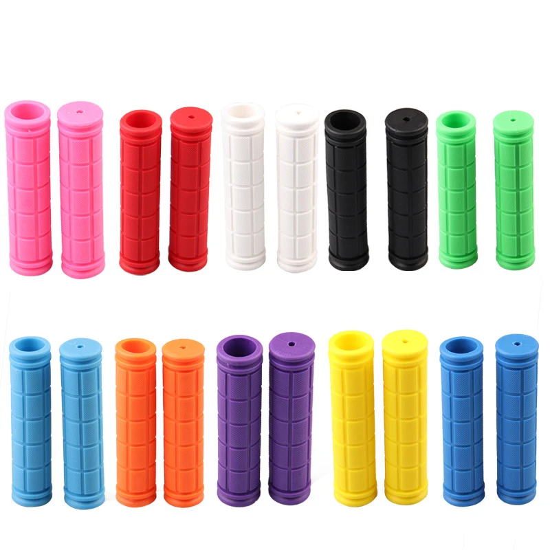 1 Pair of Durable Bike Grips Non-Slip Soft Rubber Handlebar Covers Colorful Mountain Bike Grip Gloves for Bicycle Accessories
1 Pair of Durable Bike Grips Non-Slip Soft Rubber Handlebar Covers Colorful Mountain Bike Grip Gloves for Bicycle Accessories