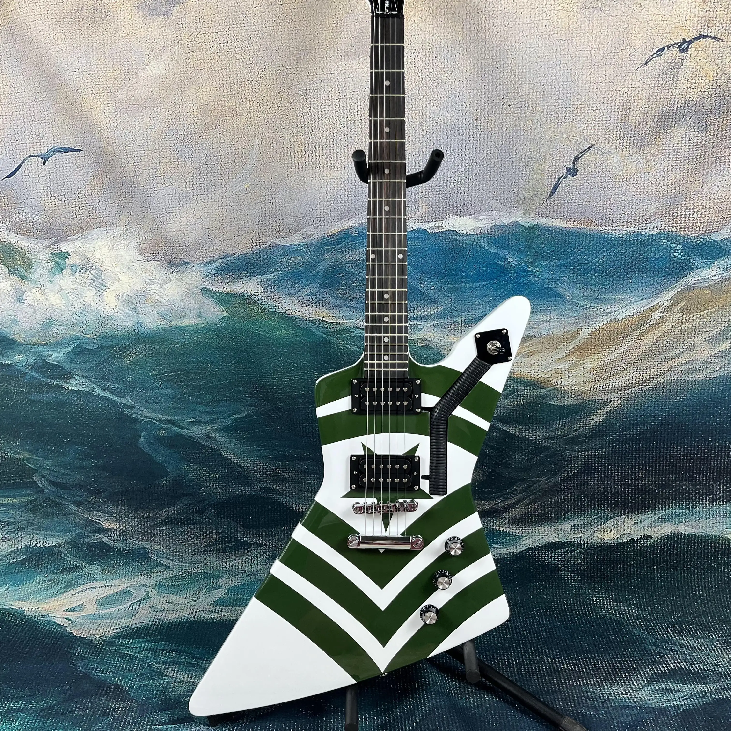 Newest high quality 6-String Electric Guitar Solid Body Rosewood fingerboard Special Shape Gitaar
Newest high quality 6-String Electric Guitar Solid Body Rosewood fingerboard Special Shape Gitaar